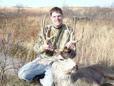 Justin Kulbel, Sioux Falls, SD. Deer taken November 17, 2007.